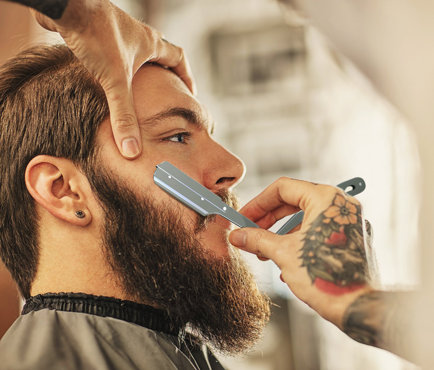 К чему снится брить бороду у себя на лице для мужчин