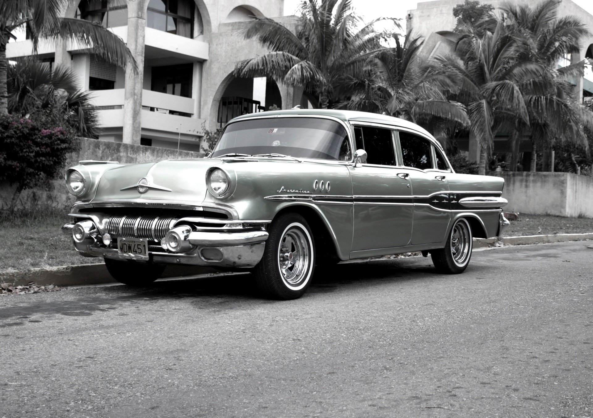 Б 50 машина. Chevrolet 1946 Cuba. Chevrolet Bel Air Куба. Retro car Chevrolet 1920. Старые ретро машины.